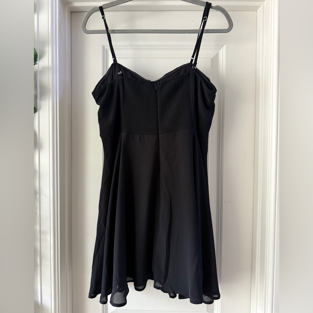 NWOT LULUS Mini Dress Black Skater Sweet Kiss Pleated Bustier Strappy Dress L - Picture 6 of 10